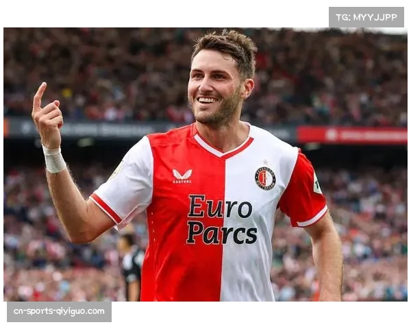 费耶诺德范佩西战术调整:从顶级前锋到教练的进攻理念传承 费耶诺德范佩西战术调整:从顶级前锋到教练的进攻理念传承